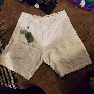 Bombay Cay Resort Shorts Tan Khaki Size 40 NWT Modal/Poly Blend‎